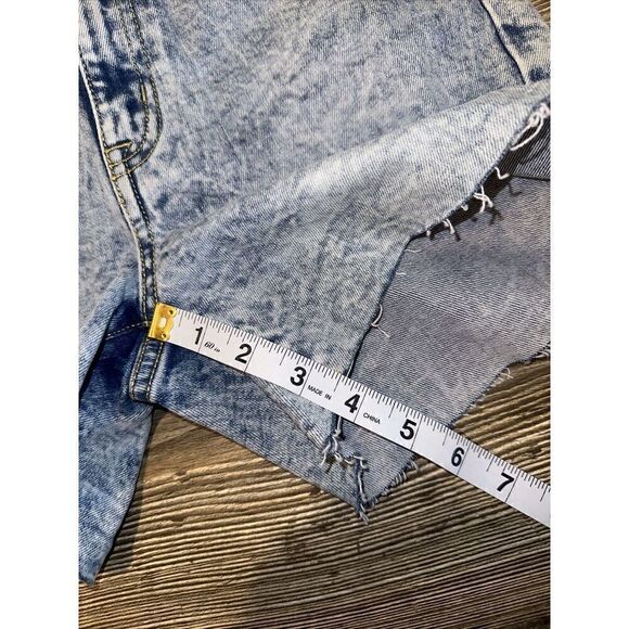 Treasure Bond High Waist Boyfriend Cutoff Denim Shorts Vintage Size 14. NWT. 7 - Picture 6 of 8